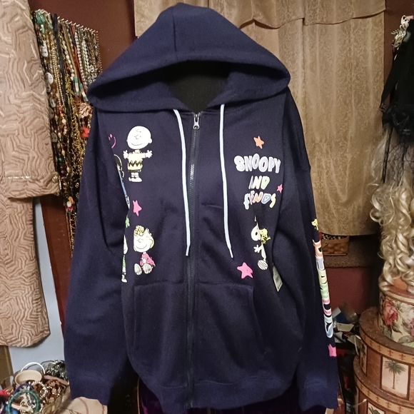 Peanuts Snoopy & Friends Navy Blue Sweatshirt With Hoodie XL NWT - Picture 1 of 8